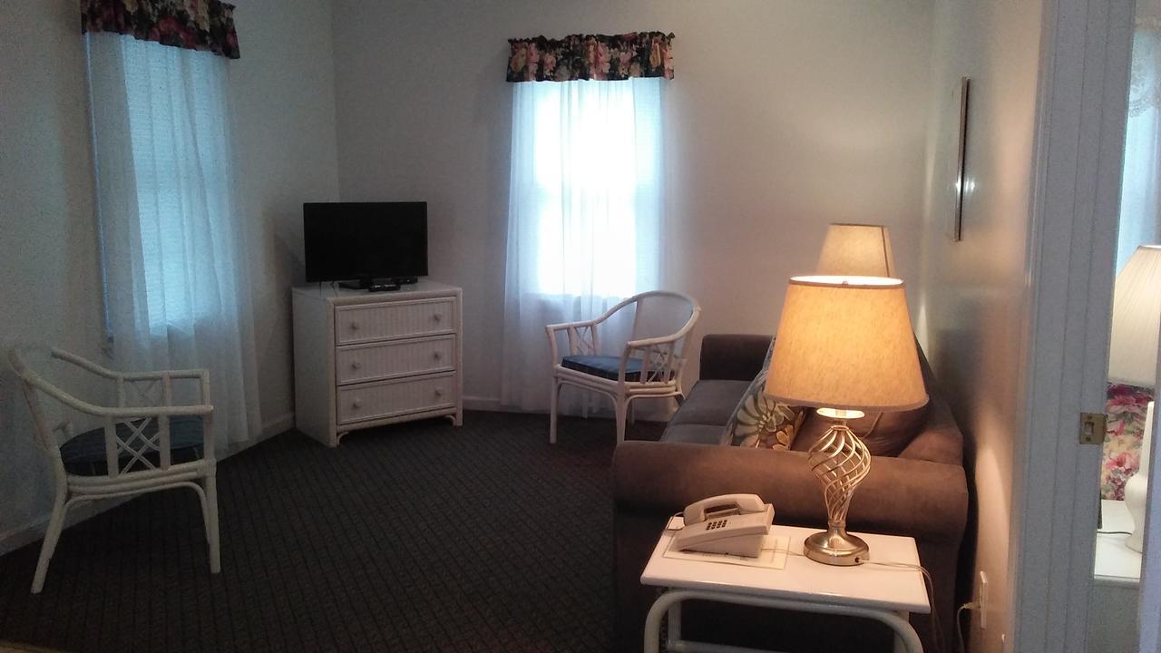 Sea Shell Motel Chincoteague Bagian luar foto